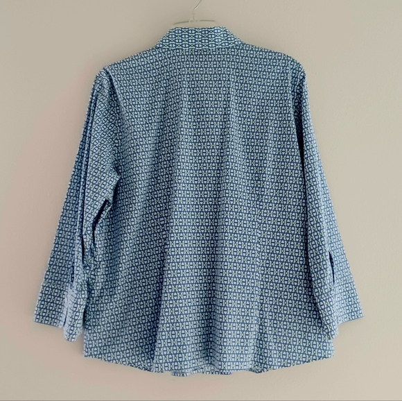 TALBOTS Button Down Shirt, size 16 - Picture 2 of 14